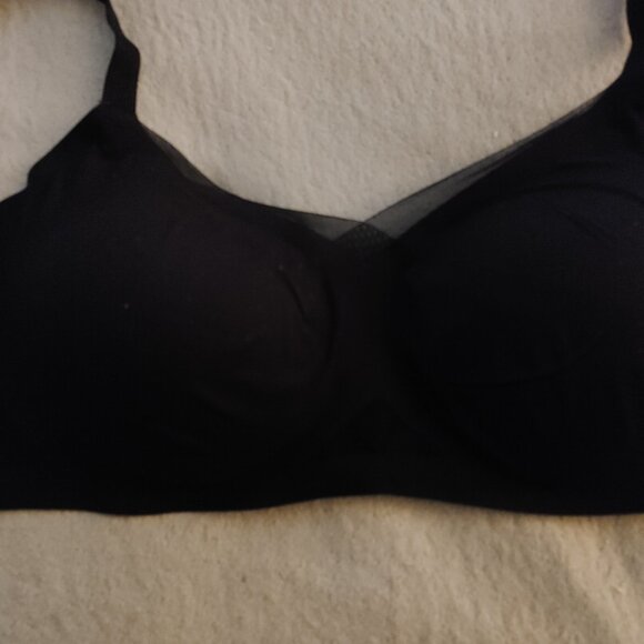BNWT Honeylove Black V-Neck Crossover Wireless Bra 40C - Picture 5 of 5